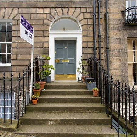 ALTIDO Quiet City Centre Spacious Apartment Edimburgo Exterior foto