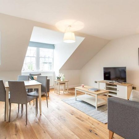 ALTIDO Quiet City Centre Spacious Apartment Edimburgo Exterior foto